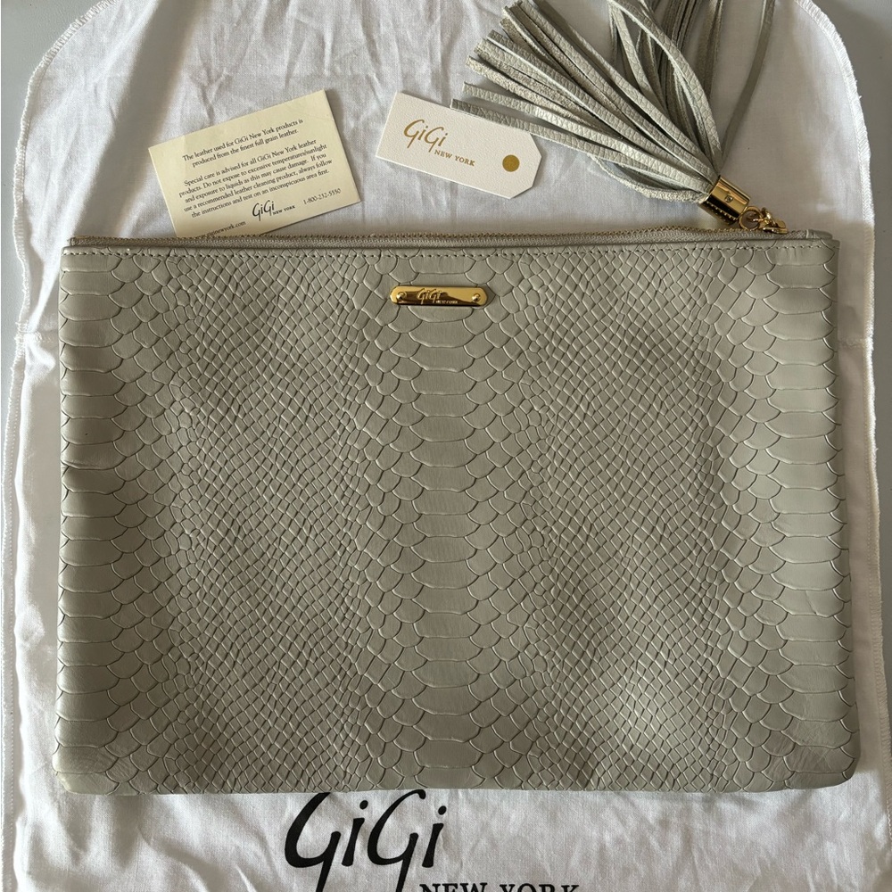 GIGI NEW YORK - NWOT - gorgeous large grey leather clutch with python pattern